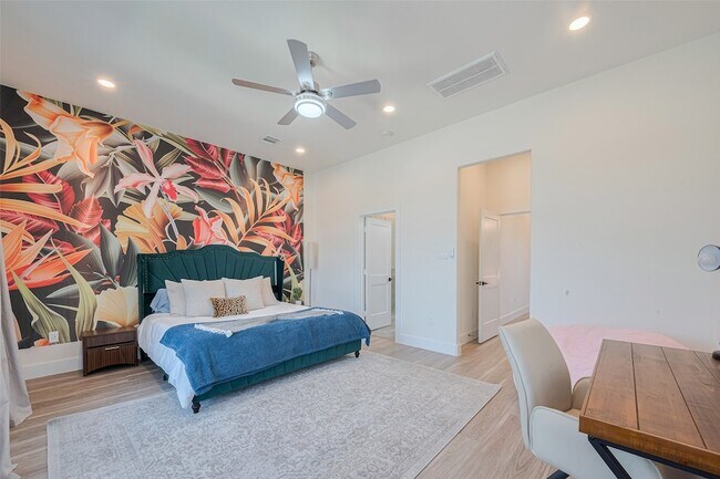 Building Photo - 2909 Nagle St