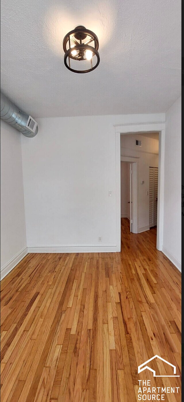 Building Photo - 4058 W Hirsch St