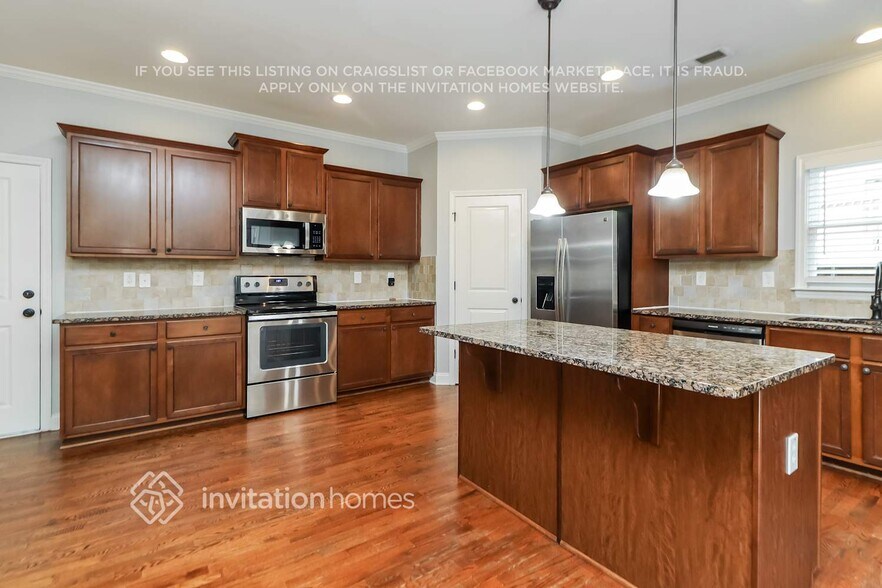 Building Photo - 2627 Creek Rock Cir