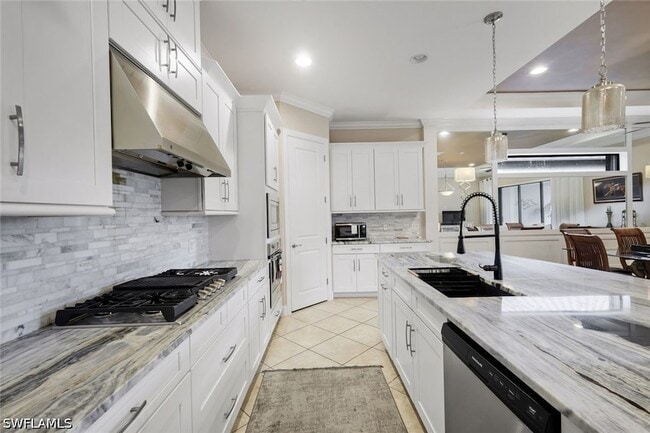 Building Photo - 8527 Palacio Terrace N