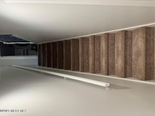 Building Photo - 405 Glenn Rd