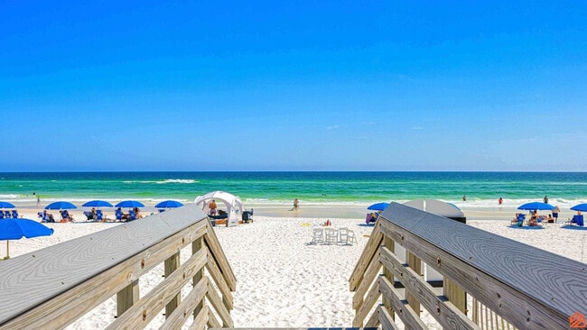 Building Photo - 556 Coral Ct