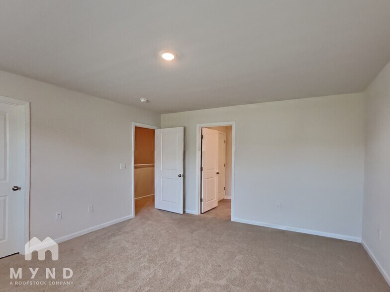 Building Photo - 513 Old Battle Bridge Rd