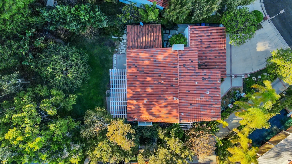 Building Photo - 23450 Park Hermosa