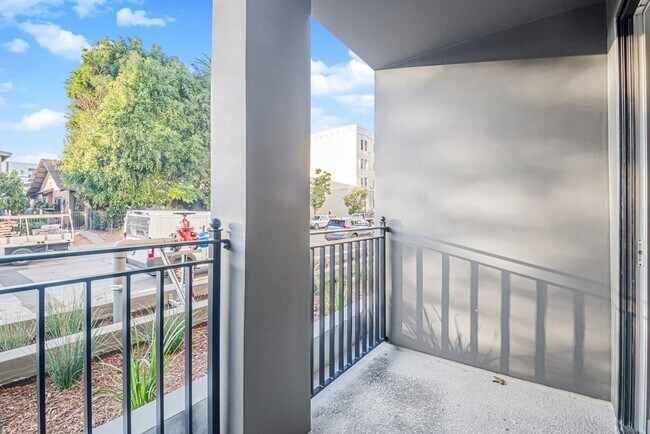 Building Photo - Welcome to the Gramercy