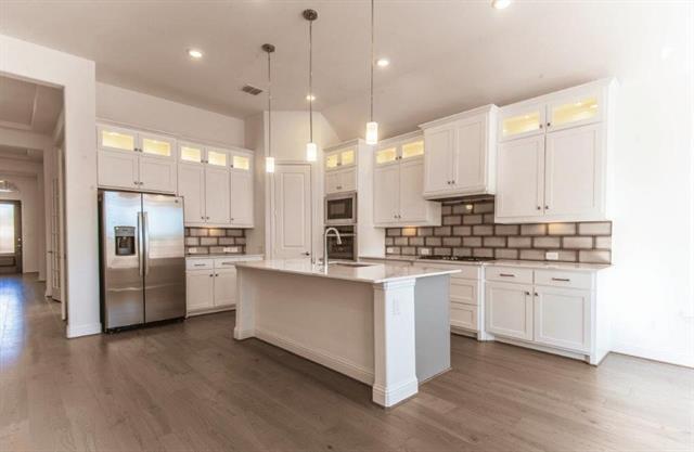 Building Photo - 17166 Yellow Bells Dr