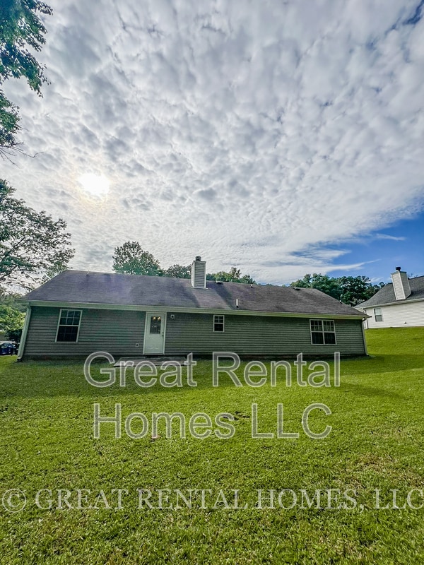 Building Photo - 26 Fairhaven Dr