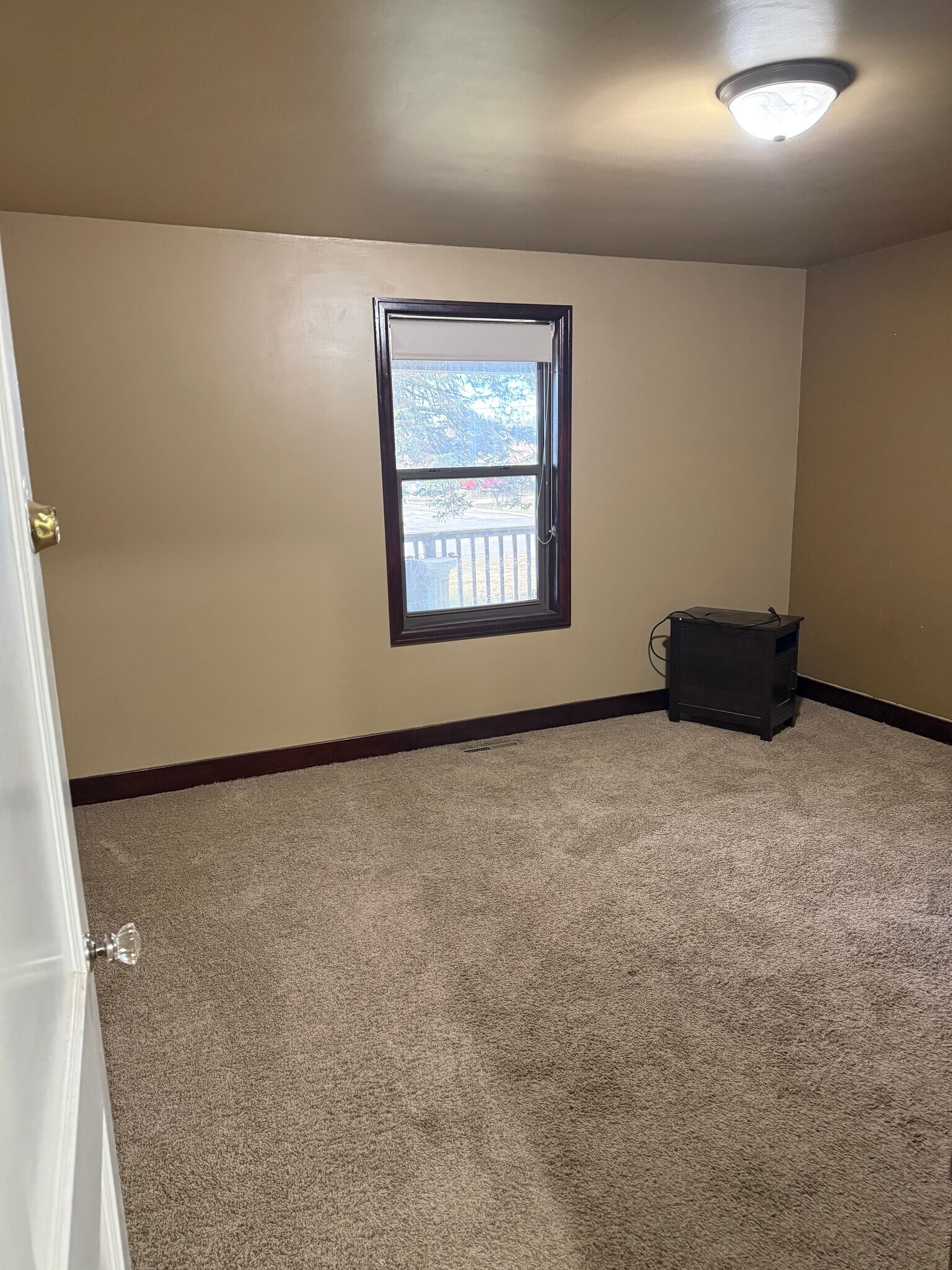 Building Photo - 604 Millersville Ave