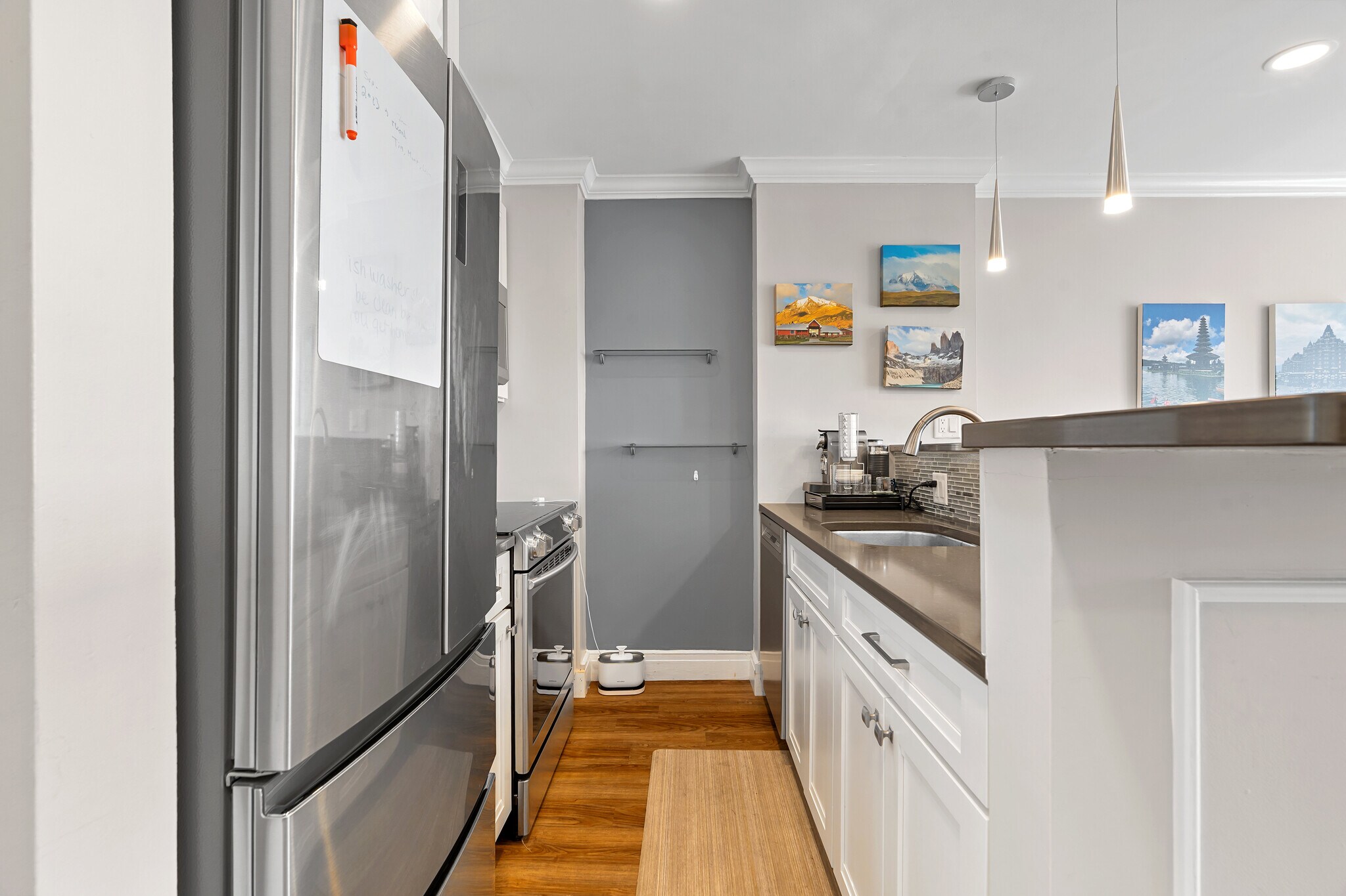 Building Photo - 534 Beacon St