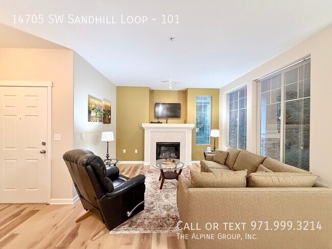 Building Photo - 14705 SW Sandhill Loop