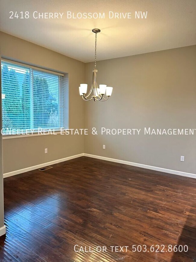 Building Photo - Sorry, no pets! Beautiful Home Available I...
