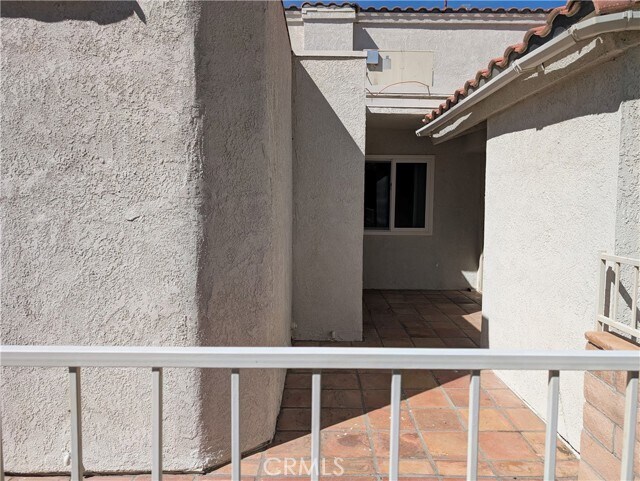 Building Photo - 14858 Clubhouse Dr