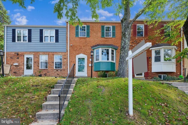 Building Photo - 39 Orchard Dr