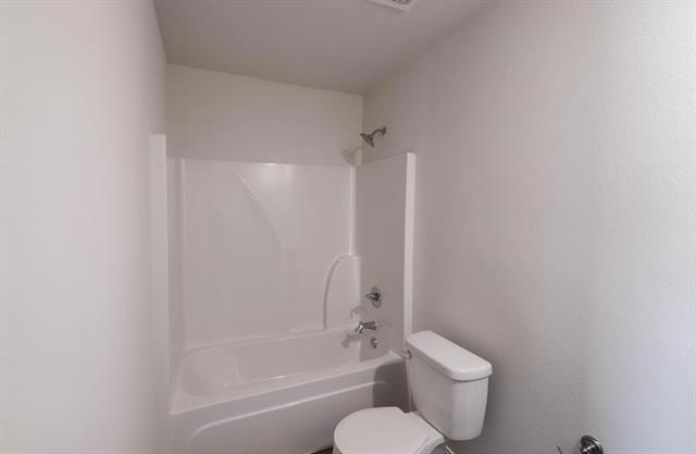 Building Photo - 701 E Hanna St