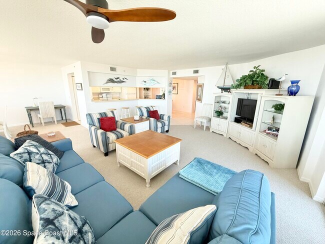 Building Photo - 425 Buchanan Ave