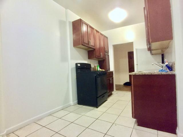 Building Photo - 1 bedroom in New York NY 10040