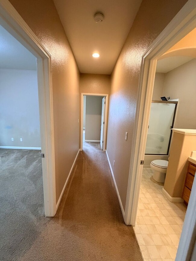 Building Photo - 1146 Oatgrass Way