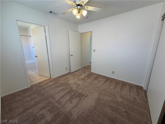 Building Photo - 9509 Swan Bay Dr