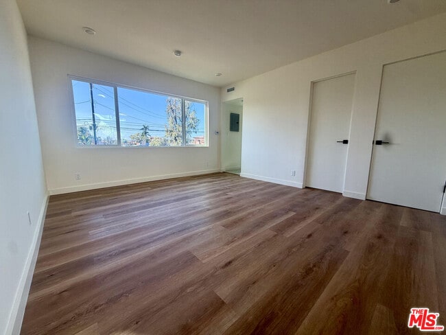 Building Photo - 16185 Sunset Blvd