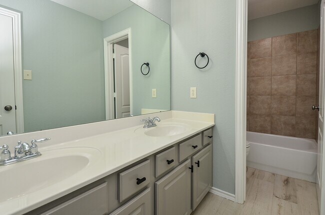Building Photo - 23166 Tranquil Spring Ln