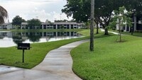 Building Photo - 212 Lake Pointe Dr