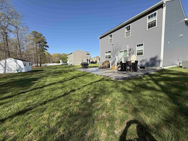 Building Photo - 3007 Cottonwood Ave