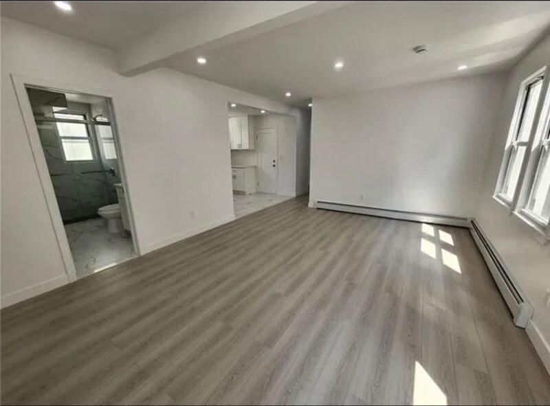 Building Photo - 45-58 172nd St