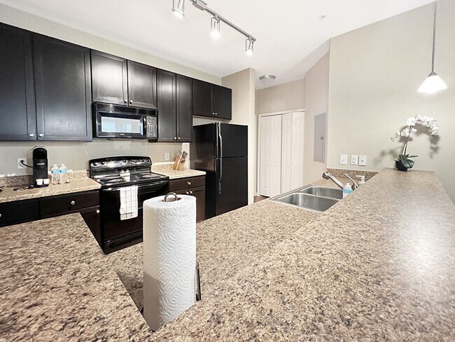 Building Photo - 1890 Sweetbroom Cir