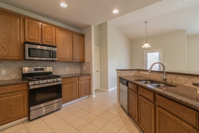 Building Photo - 18601 Derby Hill Ln