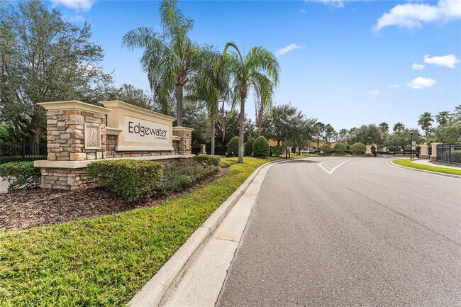 Building Photo - 2661 Oleander Lakes Dr