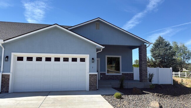 Building Photo - 9006 Nafizah Wy