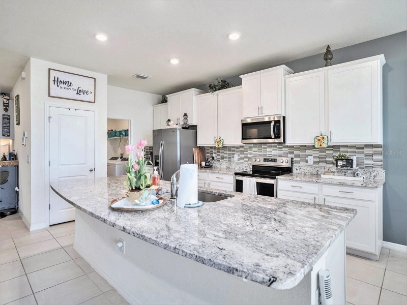 Building Photo - 5464 Flint Hills Dr