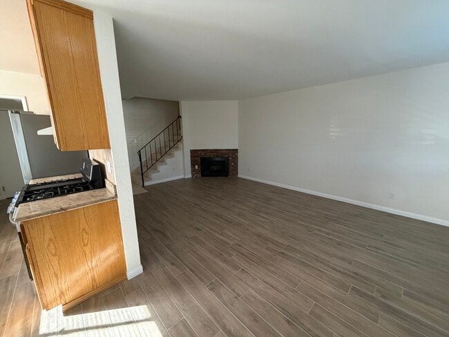 Building Photo - 14265 Terra Bella St