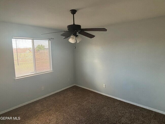 Building Photo - 12965 Beto Portugal Ln