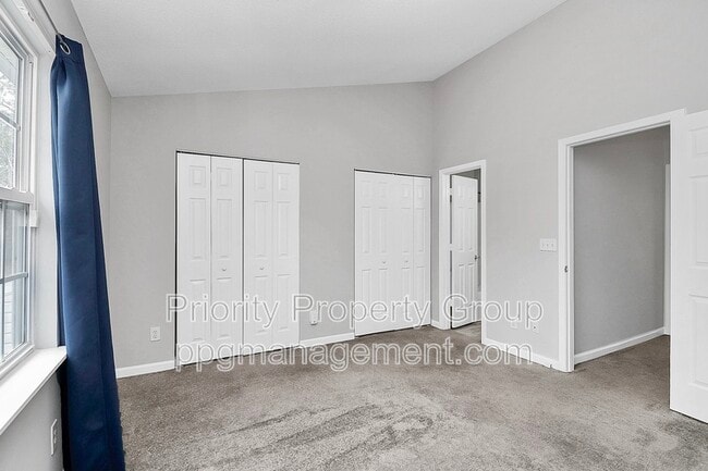 Building Photo - 9365 Glenwater Dr