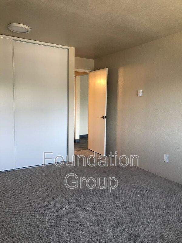 Building Photo - 2405 NW 65th St