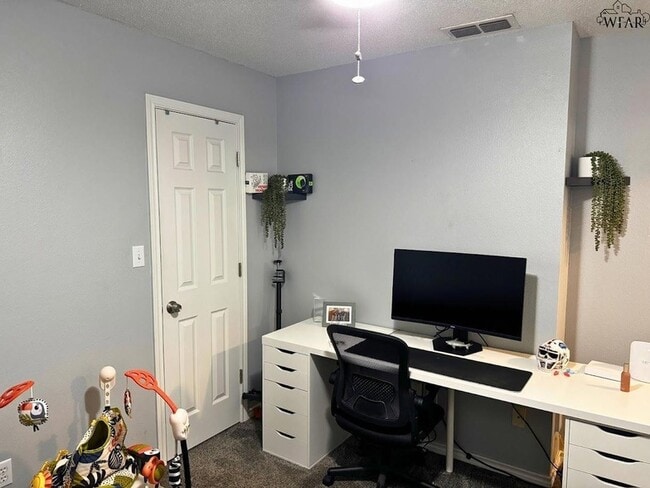Building Photo - 5216 Brookwood Dr