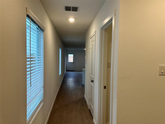 Building Photo - 924 Sandhill Crane Ln
