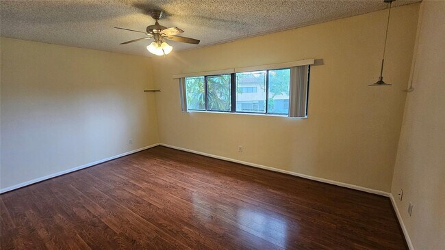 Building Photo - 4644 NW 90th Ave