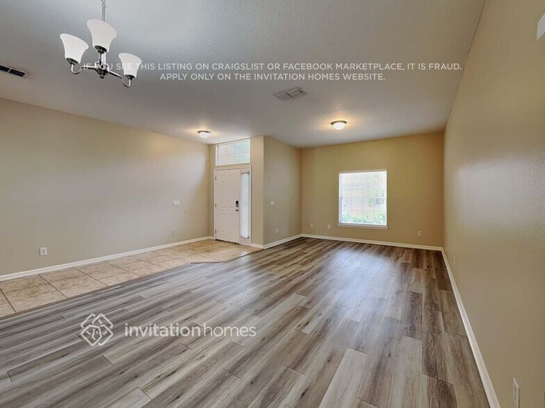 Building Photo - 2122 Senate Ave