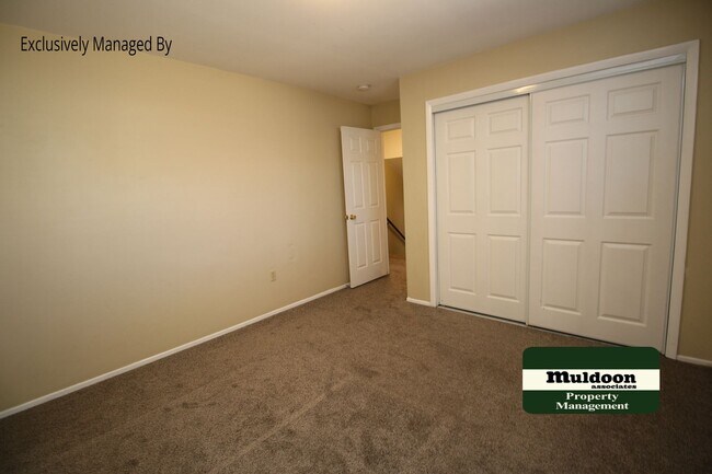 Building Photo - Sweet home with finished basement and garage!