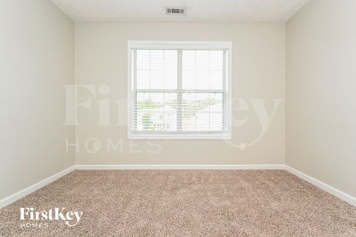 Building Photo - 7614 Crestwicke Crossing Dr