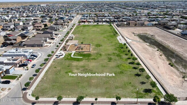 Building Photo - 14812 Hunters Grove Ave