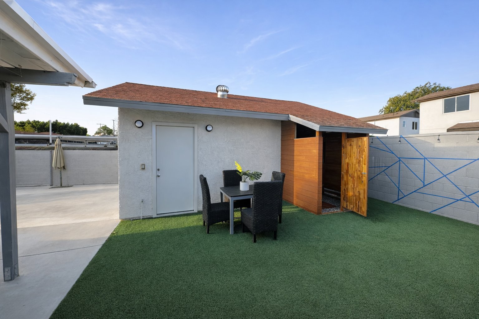 Building Photo - 7834 Beck Ave