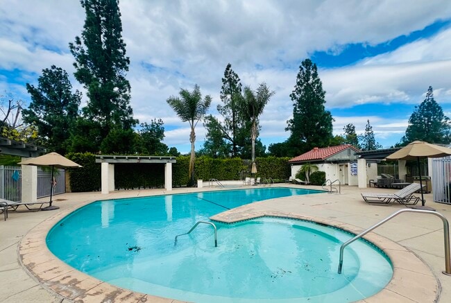 Building Photo - 19225 Index St