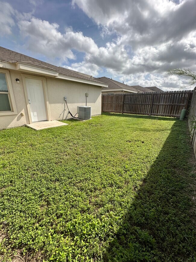 Backyard - 2804 Wolverine St