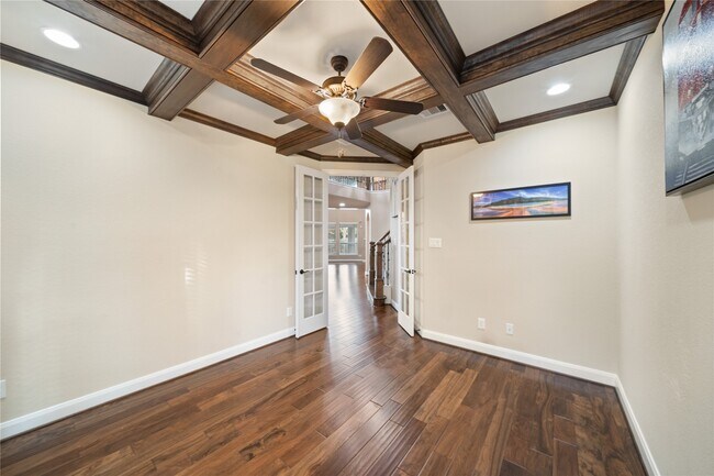 Building Photo - 10314 Radcliff Lake Dr