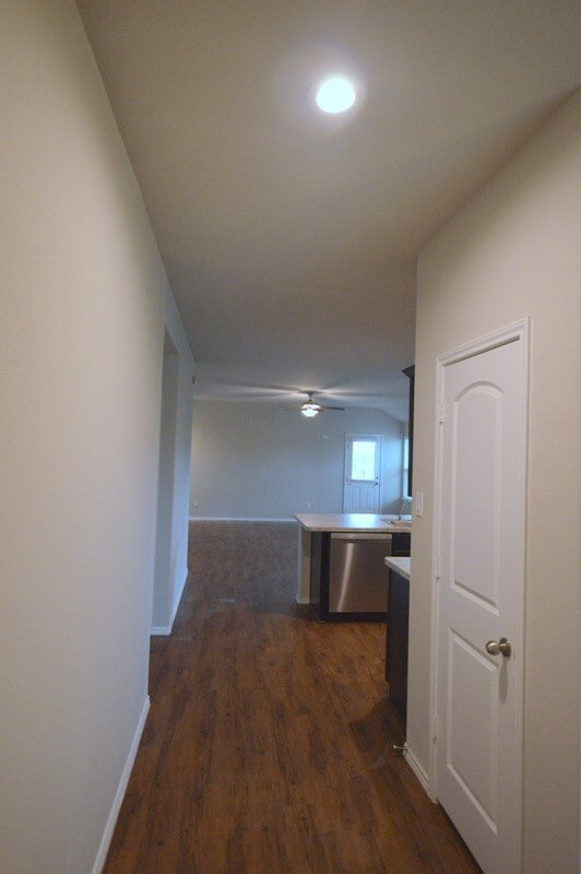 Building Photo - 5539 Dovetail Arbor Trace
