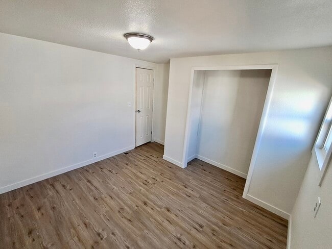 Building Photo - 2303 S Greeley Hwy