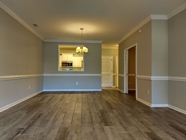 Building Photo - Condo in Braemar Creek! Available NOW!